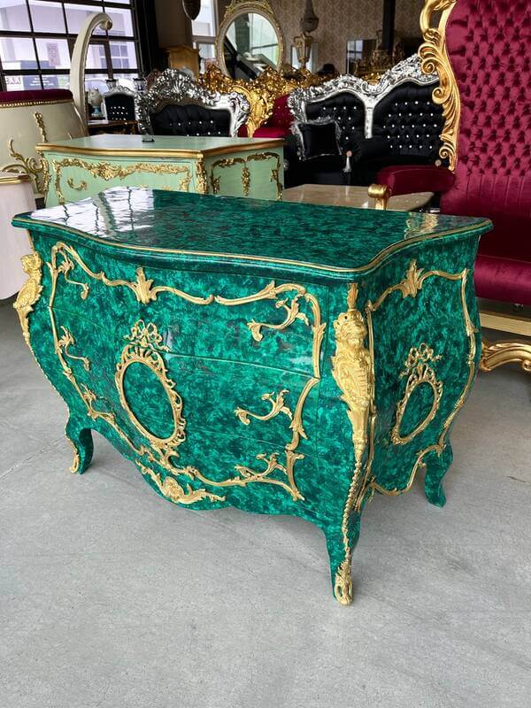 commode-galbée-baroque-ancienne-vert-emeraude-malachite-3-tiroirs-style-louis-XV-napoleon