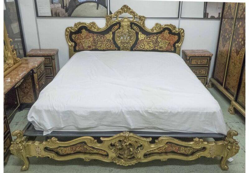 lit-baroque-style-louis-XVI