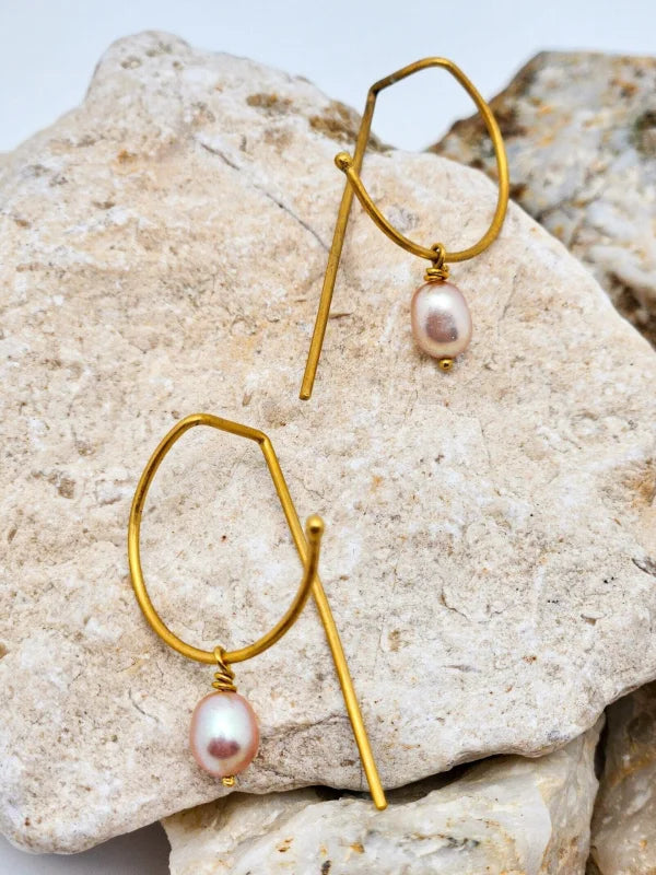 Boucle d’oreilles Perna II pendantes avec perle rose or massif - Argent Vermeil 18k