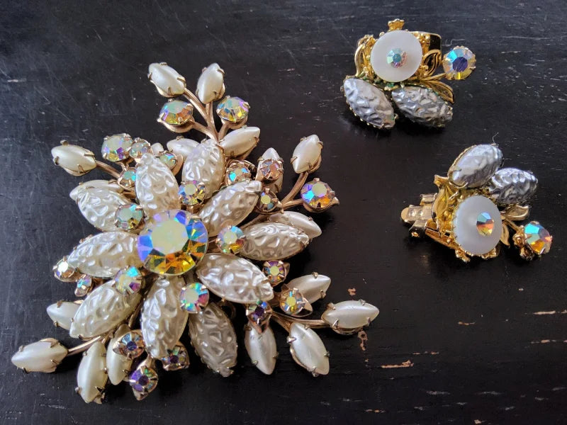 Broche Baroque et boucles d’oreilles