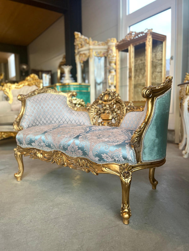 Causeuse-baroque-style-Louis XV-velours-damasse-vert-celadon-glace