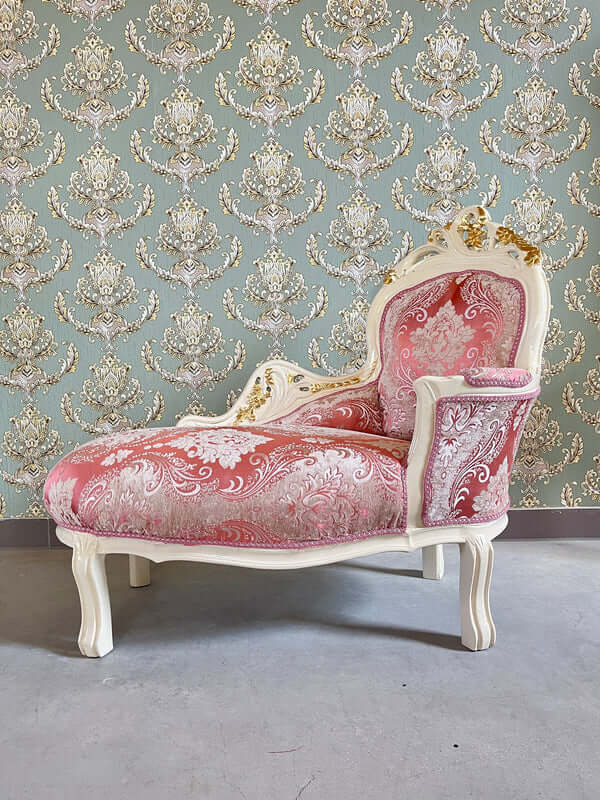 meridienne-baroque-chaise-longue-style-louis-XV-velours-rose-damasse