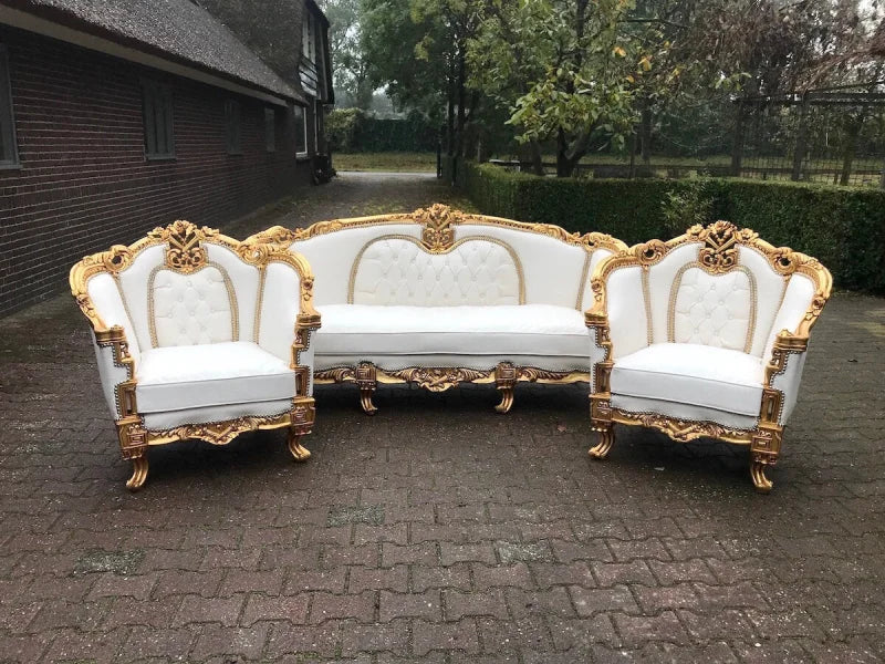 Canapé Baroque avec deux chaises en simili cuir blanc