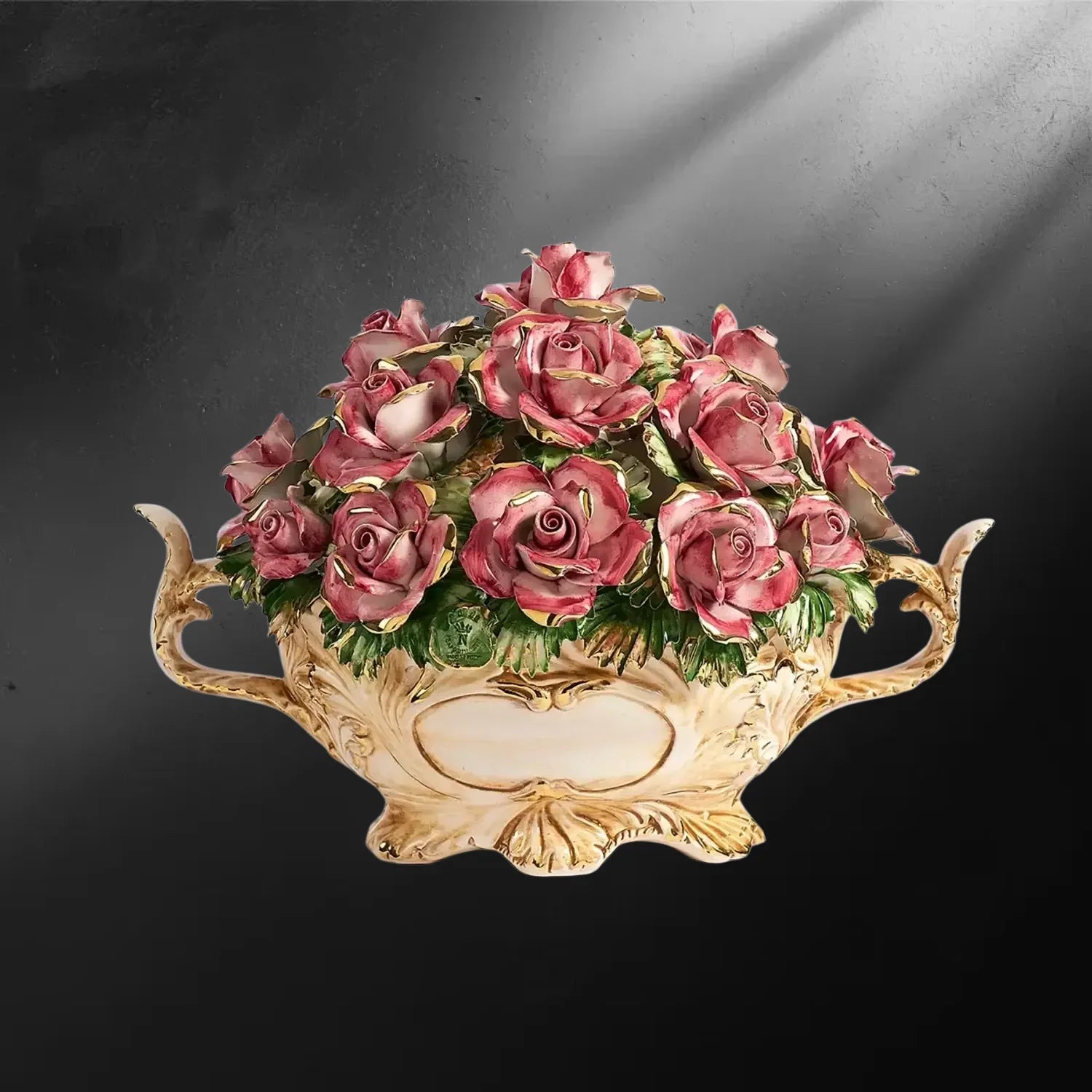 Centre de table porcelaine Capodimonte - roses avec anses baroques dorées - Centre de table Capodimonte - roses