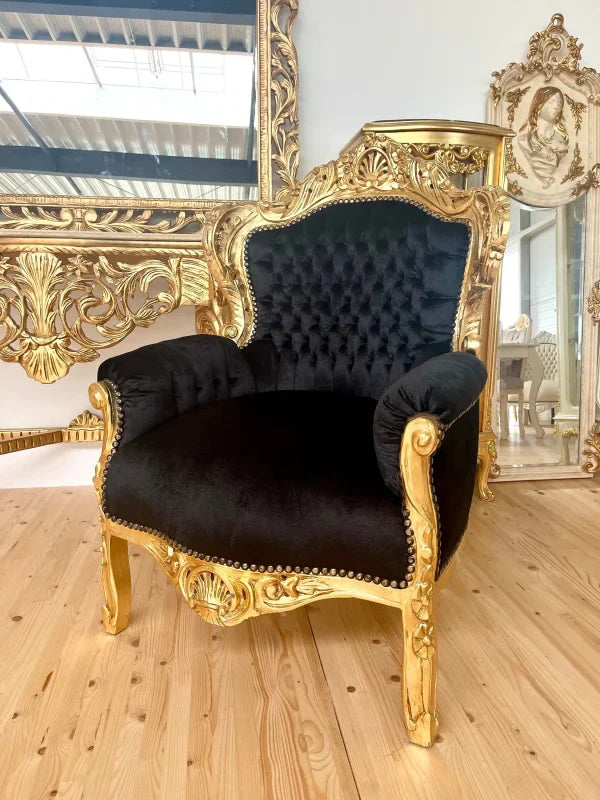 Fauteuil noir de style baroque français sculpté à la main