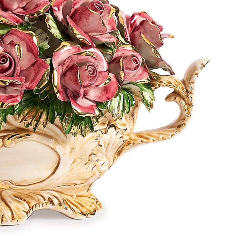 hanse de centre de table en ceramique de style baroque XVIIIe