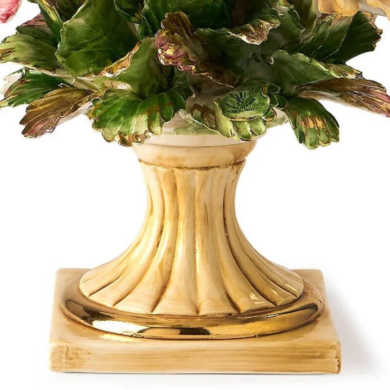 pied de centre de table haut en ceramique style XVIIIe avec son feuillage poinçonné N capodimonte Made in Italy